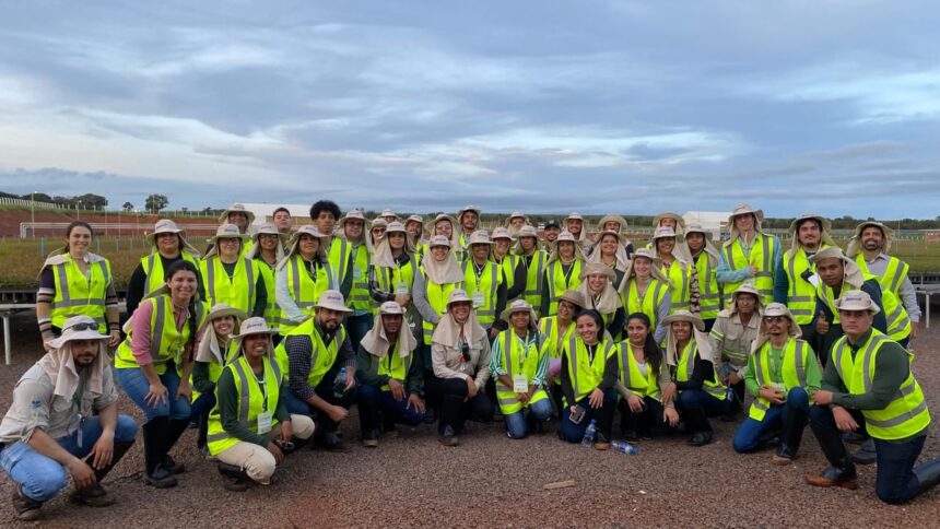 Jornada Florestal Reflore aproxima acadêmicos ao mercado de trabalho no setor florestal