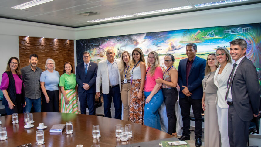 TCE-MS convida parceiros para campanha de doação do IR para crianças, adolescentes e idosos