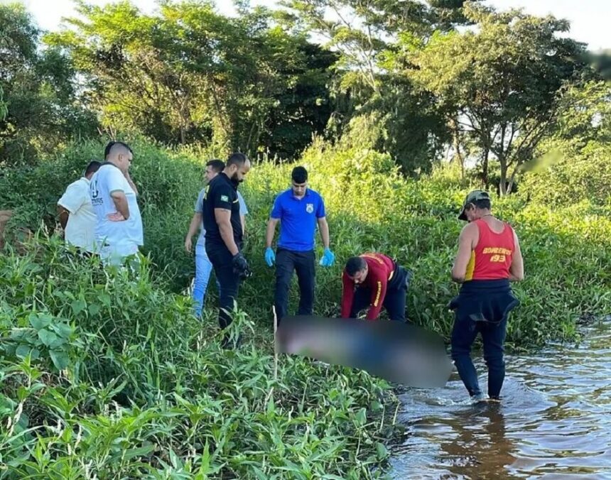 Bombeiros encontram corpo de pescador que desapareceu no domingo, no Rio Paraná