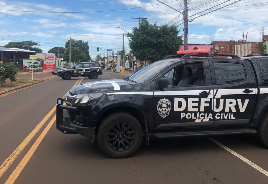 Casal é preso por furtarem ao menos 10 motocicletas, em Campo Grande