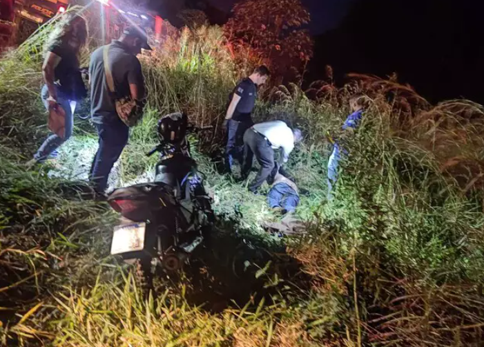 Homem é encontrado morto ao lado de moto, na MS-164, e pode ter desviado de animal