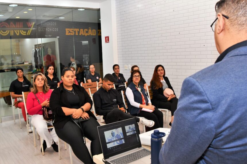 Palestra sobre autoestima e confiança busca alavancar negócios de empreendedores