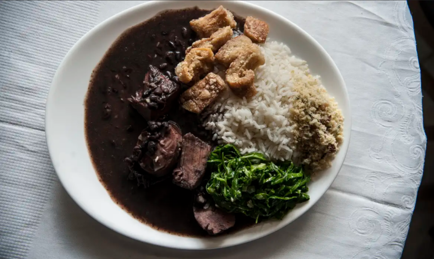 Prato típico, origem complexa; feijoada tem raízes na Europa e representa a miscigenação brasileira