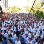 Shows católicos e 1.300 metros de tapetes arrasta milhares na Capital no feriadão de Corpus Christi