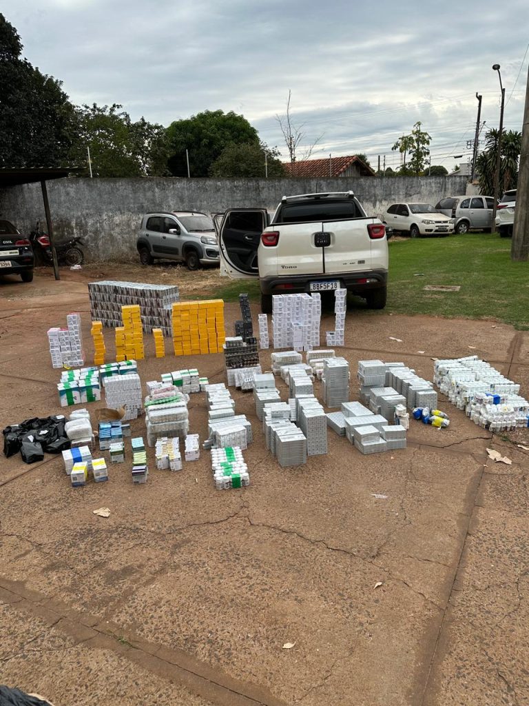 Rapaz é preso com caminhonete com mais de meio milhão em anabolizante e produtos contrabandeados