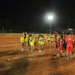 Prefeitura entrega iluminação para esporte e lazer no Campo de Futebol do Bairro Serraville