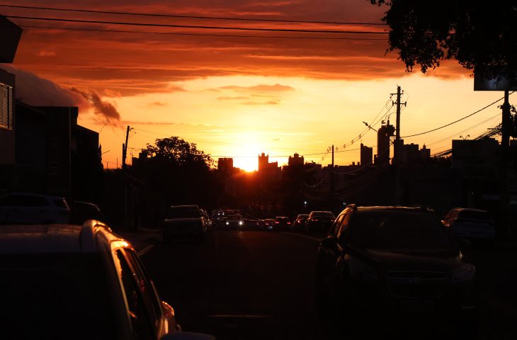 Previsão do tempo: terça-feira será de sol e céu firme; onda de frio começa a chegar na quarta-feira