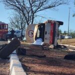 Uma pessoa morre e duas ficaram feridas em capotamento na Avenida Gury Marques