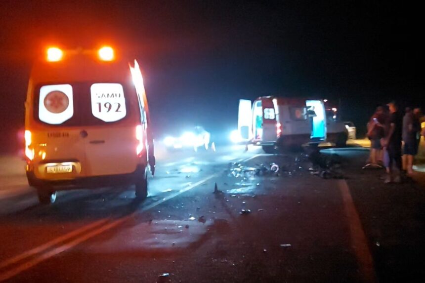 Acidente deixou quatro mortos na noite desse domingo (15), na MT-339. (Foto: Reprodução)