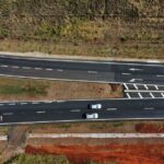 estrada: rodovia em São Paulo