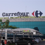 fachada de loja do Carrefour em Belfor Roxo (RJ)