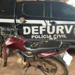 Dois são flagrados com moto BOB adulterada e com placa falsa pela Ernesto Geisel