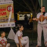 Projeto de capoeira encerra atividades com oficina de instrumento e graduação feminina