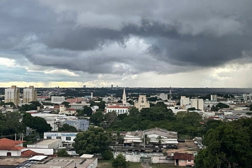 O estado pode ter chuvas entre 50 e 100 milímetros e ventos intensos de 60 a 100 km/hora. (Foto: Energisa)