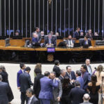 Câmara aprova 1º projeto do pacote de corte de gasto com reforços ao arcabouço e bloqueio de emendas