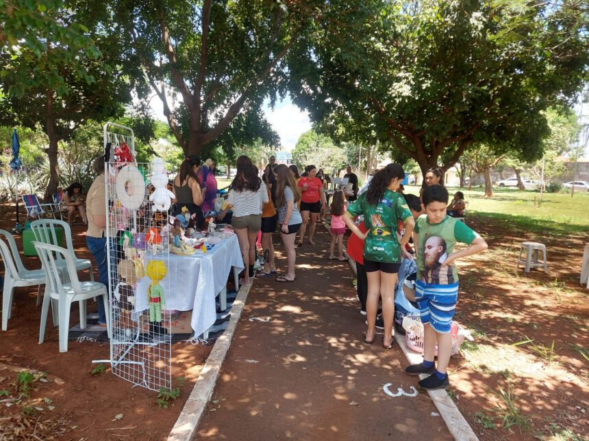 Chegada do Papai Noel, atrações artísticas e carretão marcam Edição Especial de Natal da Feira Cultural da Sagarana hoje