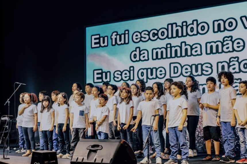 Fim de semana tem atrações culturais e natalinas em shopping da região norte sul